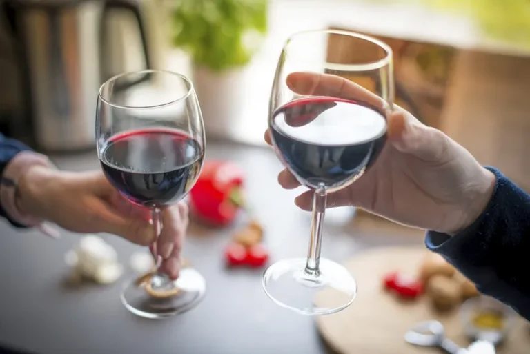 How to Spot Genuine Value When Shopping for Red Wine How to Spot Genuine Value When Shopping for Red Wine