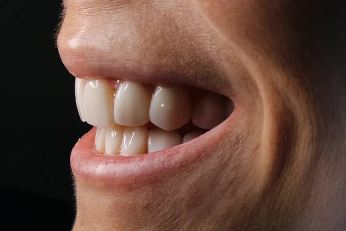 Periodontists Explained: Treatments That Protect Your Smile Periodontists